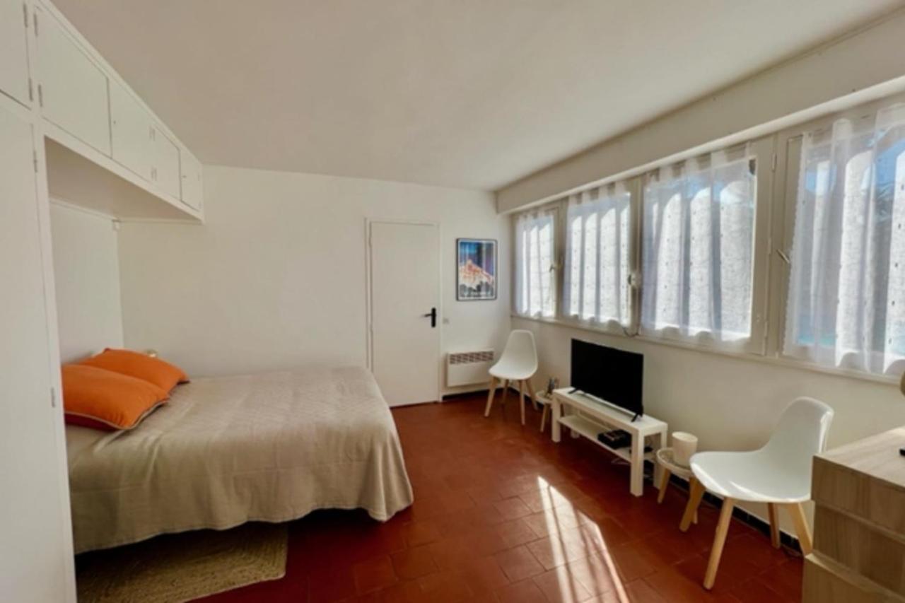 35M With Pool For Couple In Saint Tropez公寓 外观 照片
