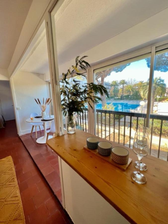 35M With Pool For Couple In Saint Tropez公寓 外观 照片